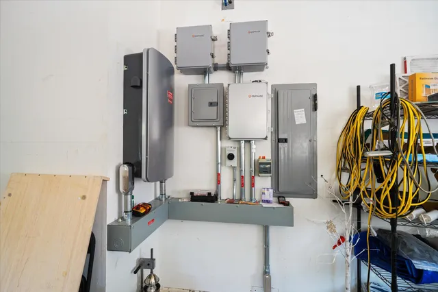 $895,000 | 20119 Sunrise Drive, Redding, CA 96003