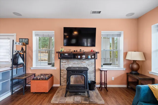 $895,000 | 20119 Sunrise Drive, Redding, CA 96003