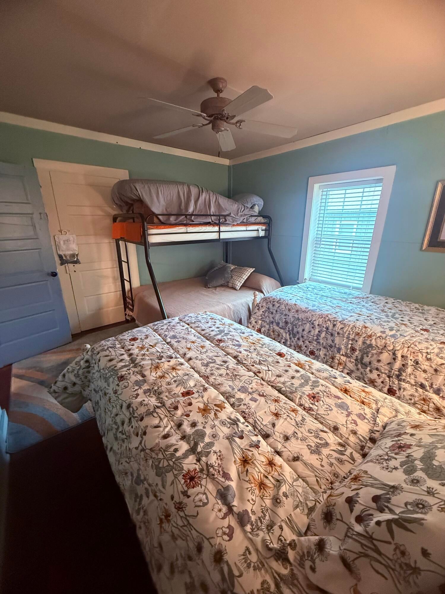 5813 Cherokee Road Northfork, WV 24868 - Photo 18 of 26 Gallery Image 18