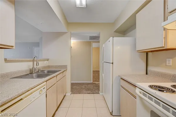 $1,400 | 8101 West Flamingo Road, Unit 1126, Las Vegas, NV 89147