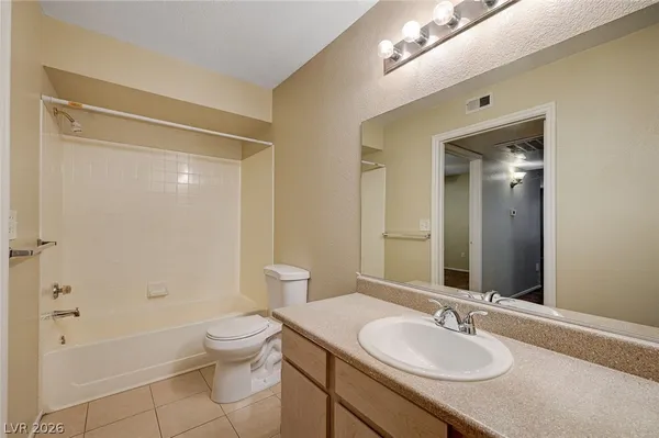 $1,400 | 8101 West Flamingo Road, Unit 1126, Las Vegas, NV 89147