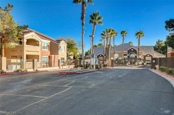 $1,400 | 8101 West Flamingo Road, Unit 1126, Las Vegas, NV 89147
