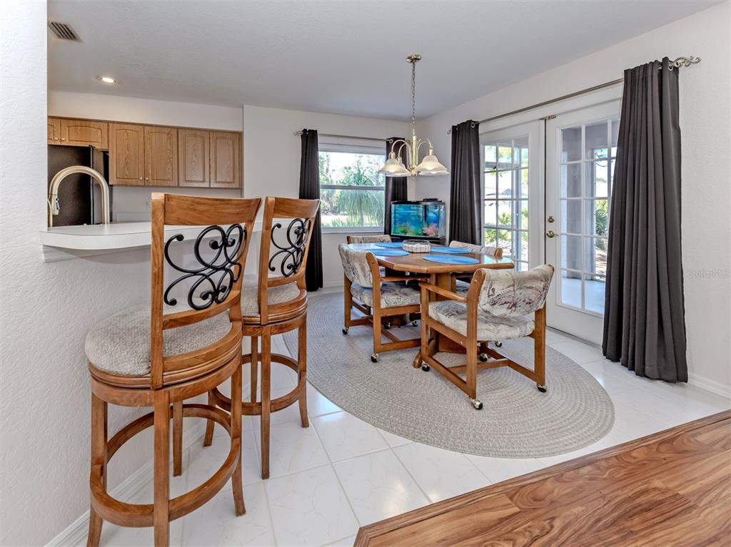 897 Colonial Road Venice, FL 34293 - Photo 12 of 49