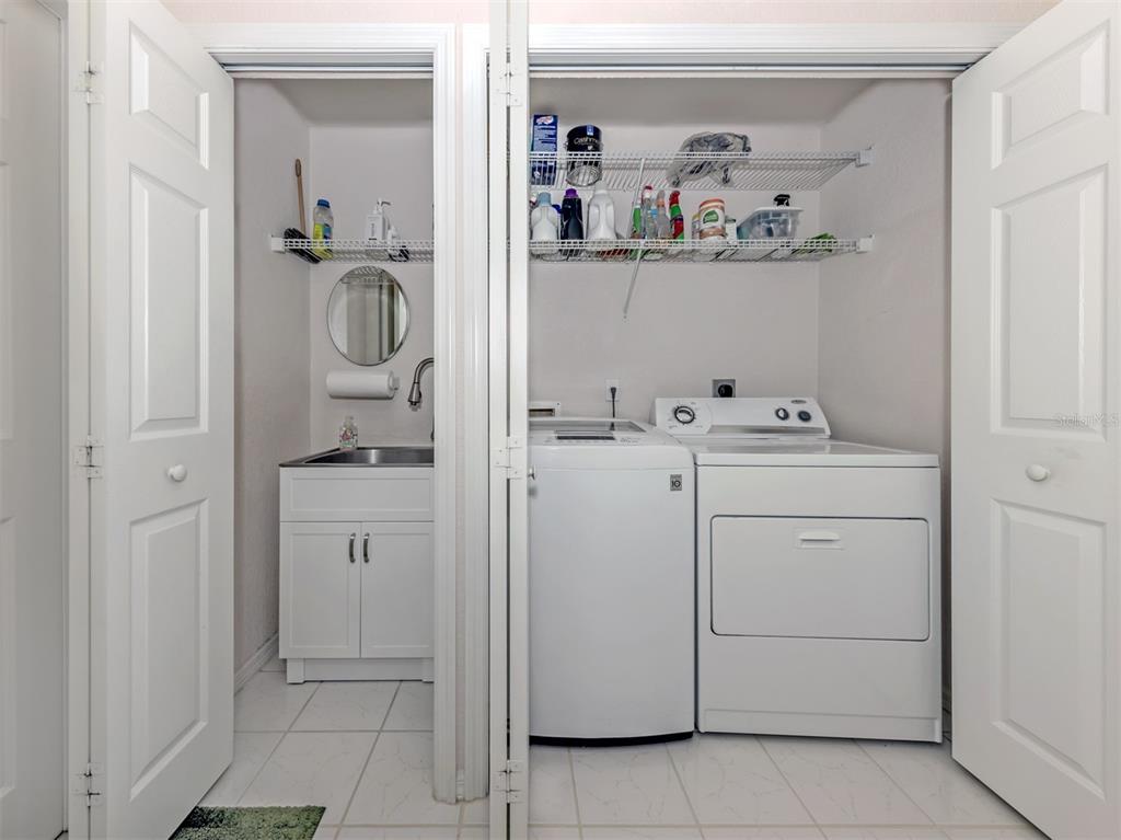 897 Colonial Road Venice, FL 34293 - Photo 20 of 49