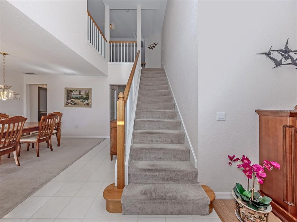 897 Colonial Road Venice, FL 34293 - Photo 2 of 49