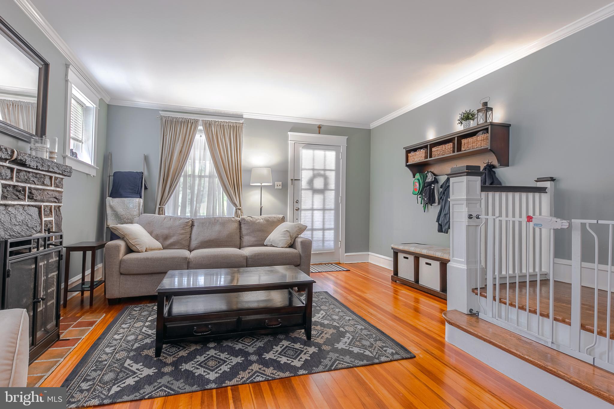 329 Spring Road Havertown, PA 19083 - Photo 5 of 15