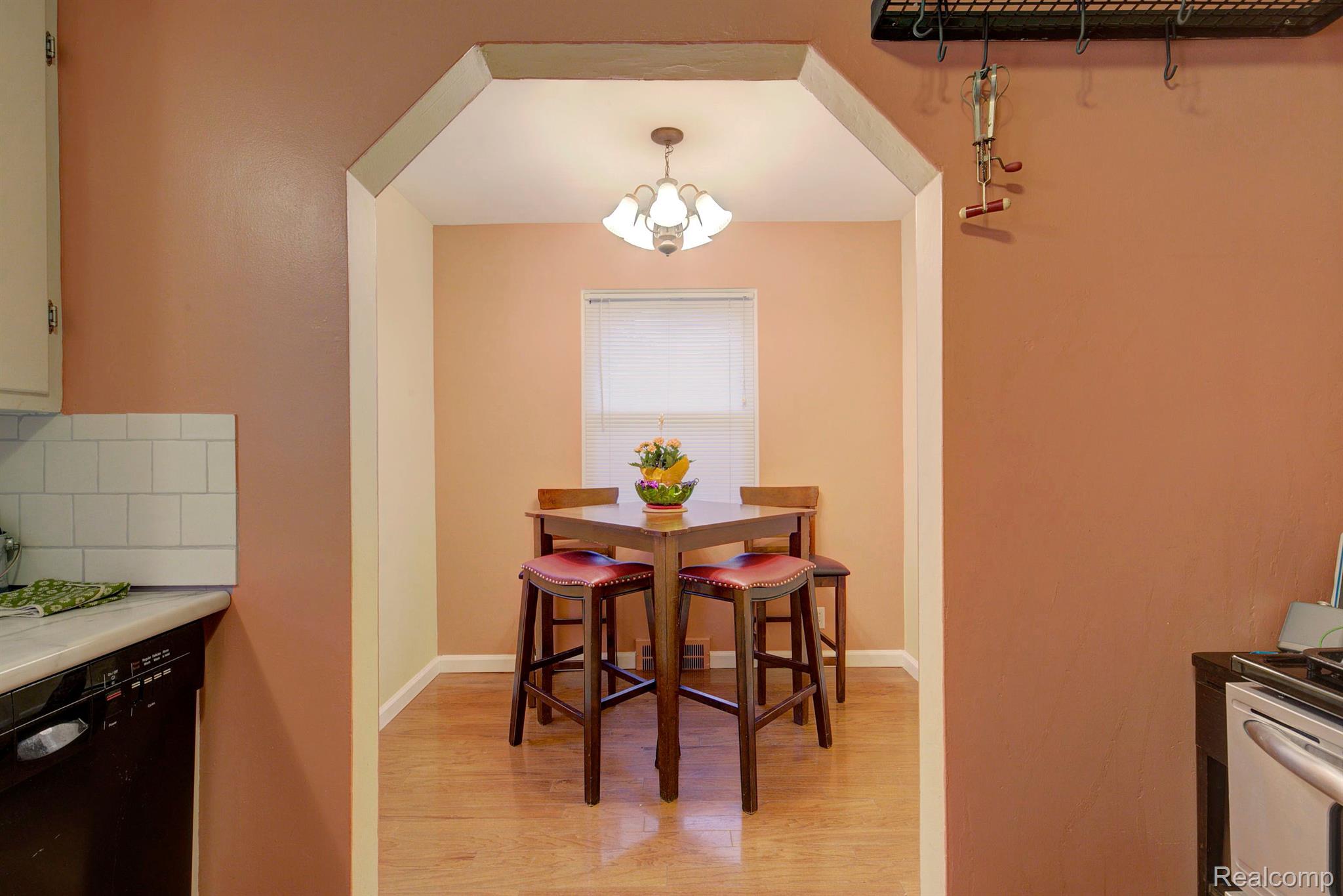 167 Mohawk Road Pontiac, MI 48341 - Photo 23 of 63 Gallery Image 23