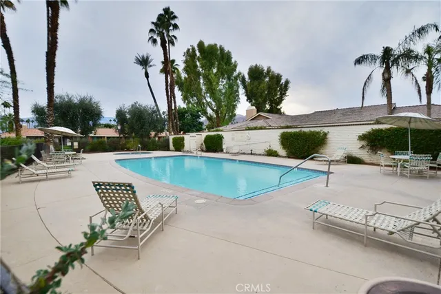 a view of a tennis court