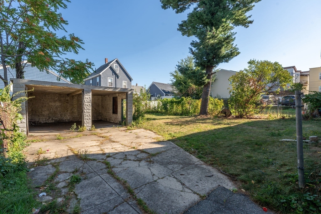 35 Appleton Street Everett, MA 02149 - Photo 4 of 6