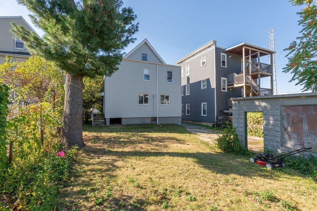 35 Appleton Street Everett, MA 02149 - Photo 5 of 6