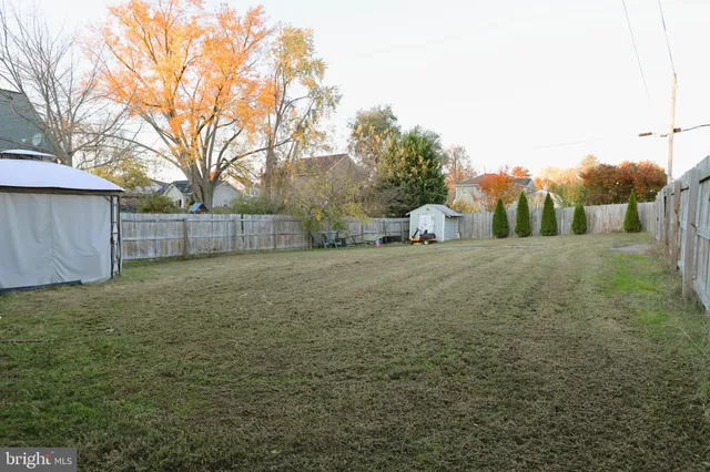 $330,000 | 113 Hillcrest Drive, Fredericksburg, VA 22401