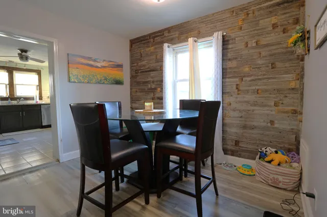 $330,000 | 113 Hillcrest Drive, Fredericksburg, VA 22401