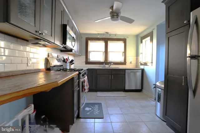 $330,000 | 113 Hillcrest Drive, Fredericksburg, VA 22401