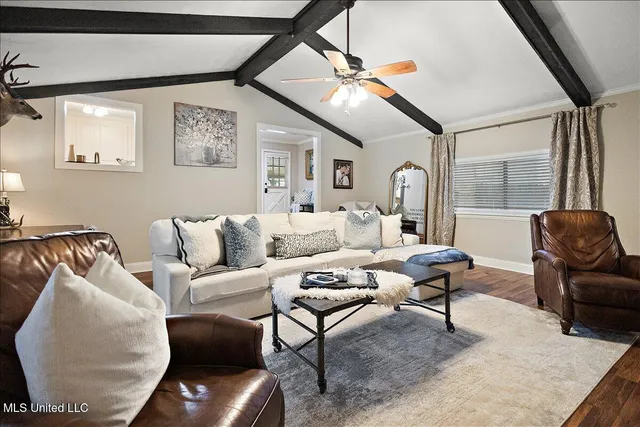 $1,725 | 359 St Paul Street, Pearl, MS 39208