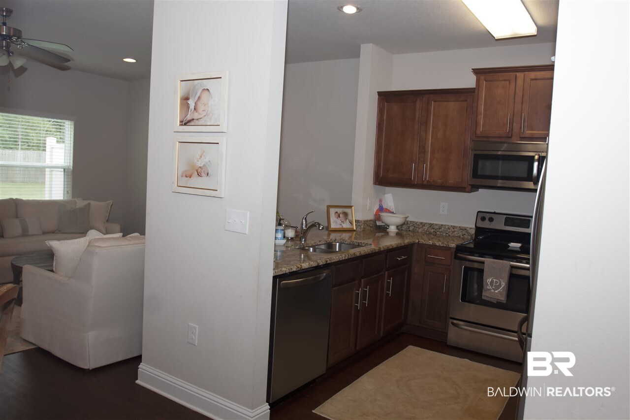 25806-5 Pollard Road Daphne, AL 36526 - Photo 5 of 27 Kitchen