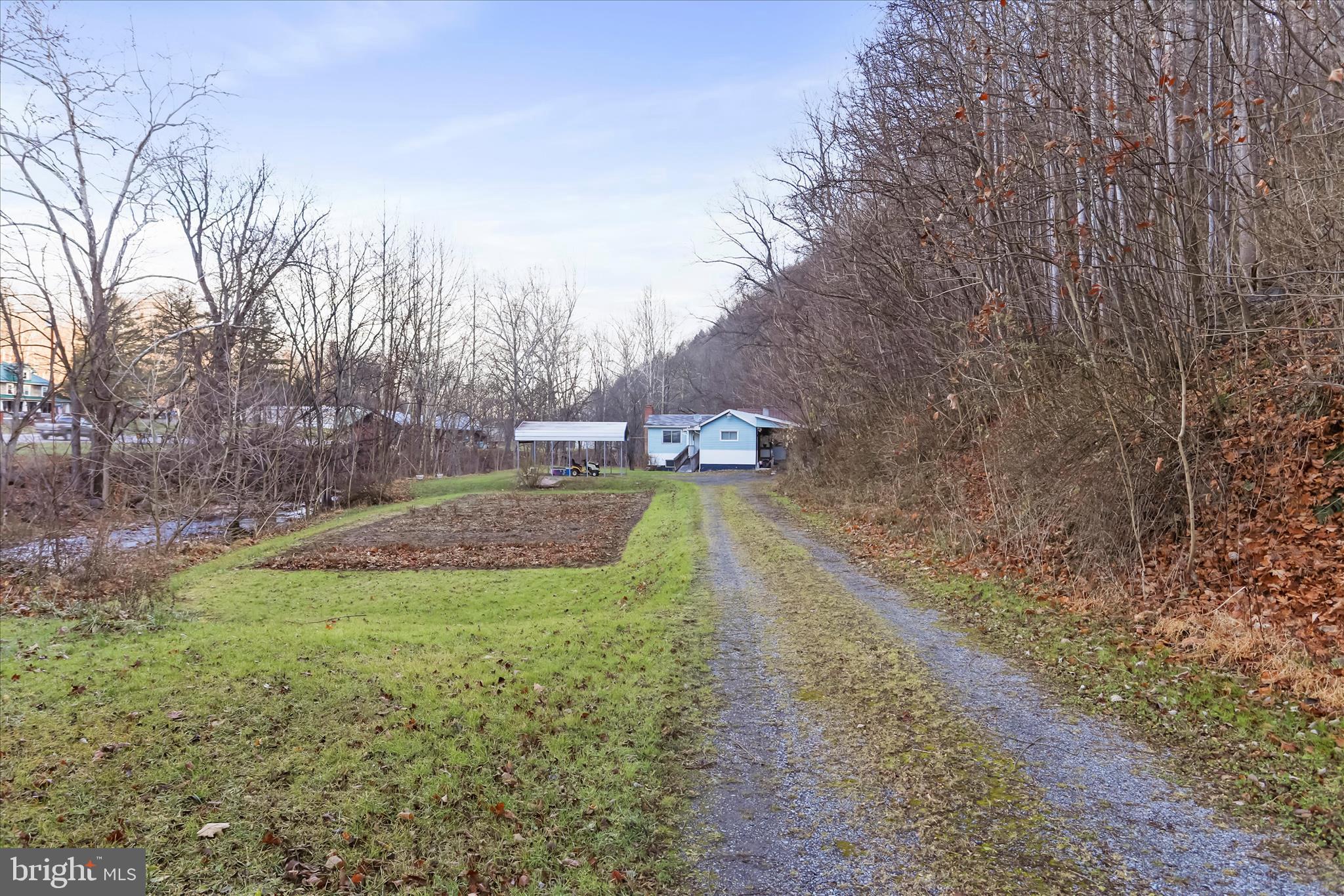 25 Helmick Lane New Creek, WV 26743 - Photo 2 of 36