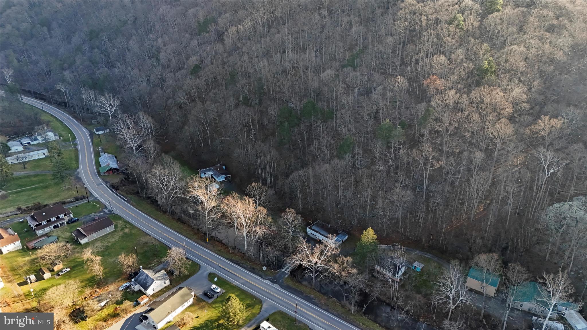 25 Helmick Lane New Creek, WV 26743 - Photo 8 of 36