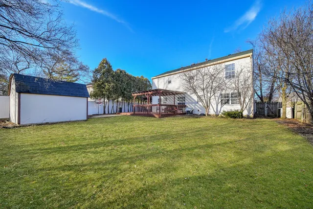 $369,900 | 119 Canton Lane, Streamwood, IL 60107