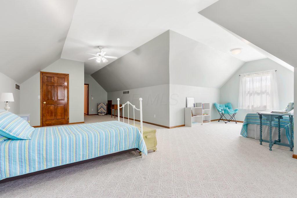 5875 Boyd Road Grove City, OH 43123 - Photo 23 of 38 Gallery Image 23