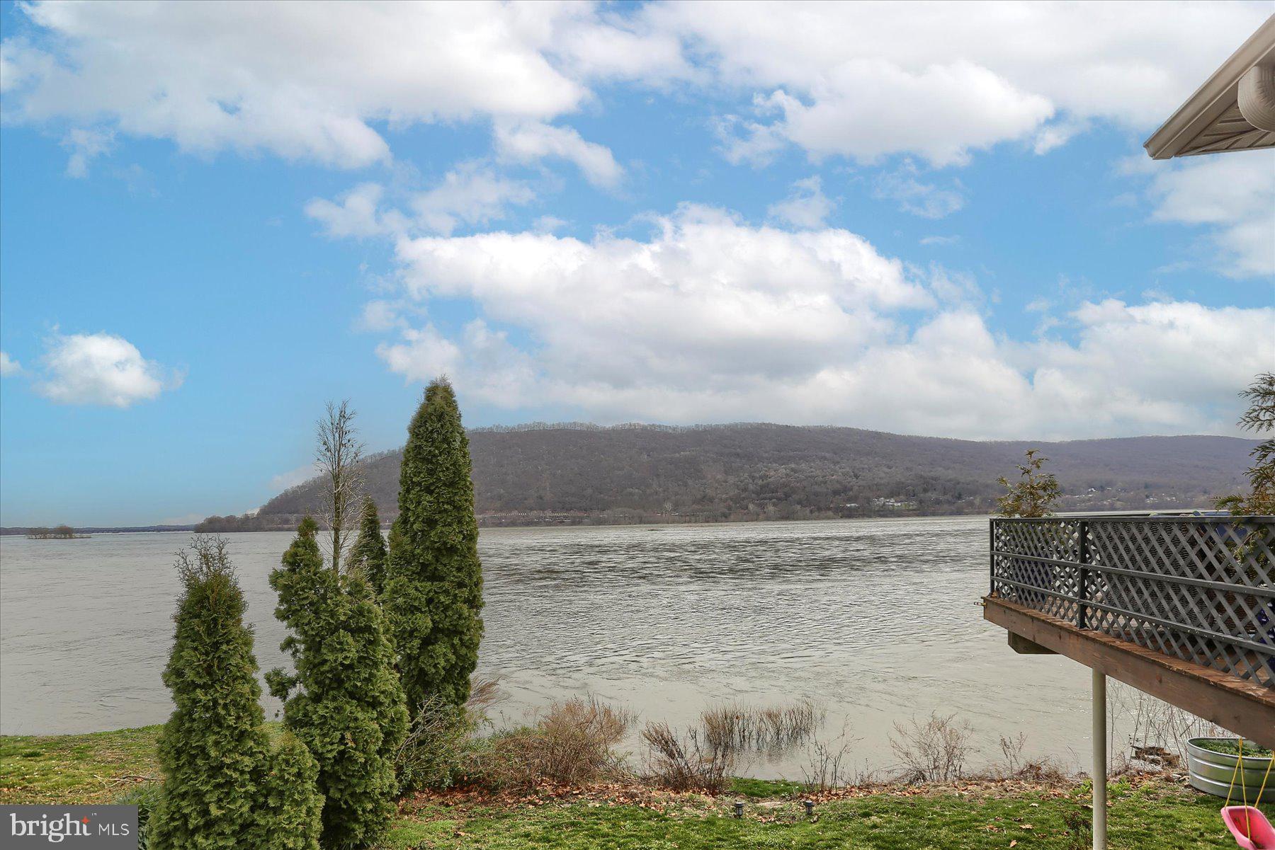 422 River Road Dauphin, PA 17018 - Photo 8 of 45