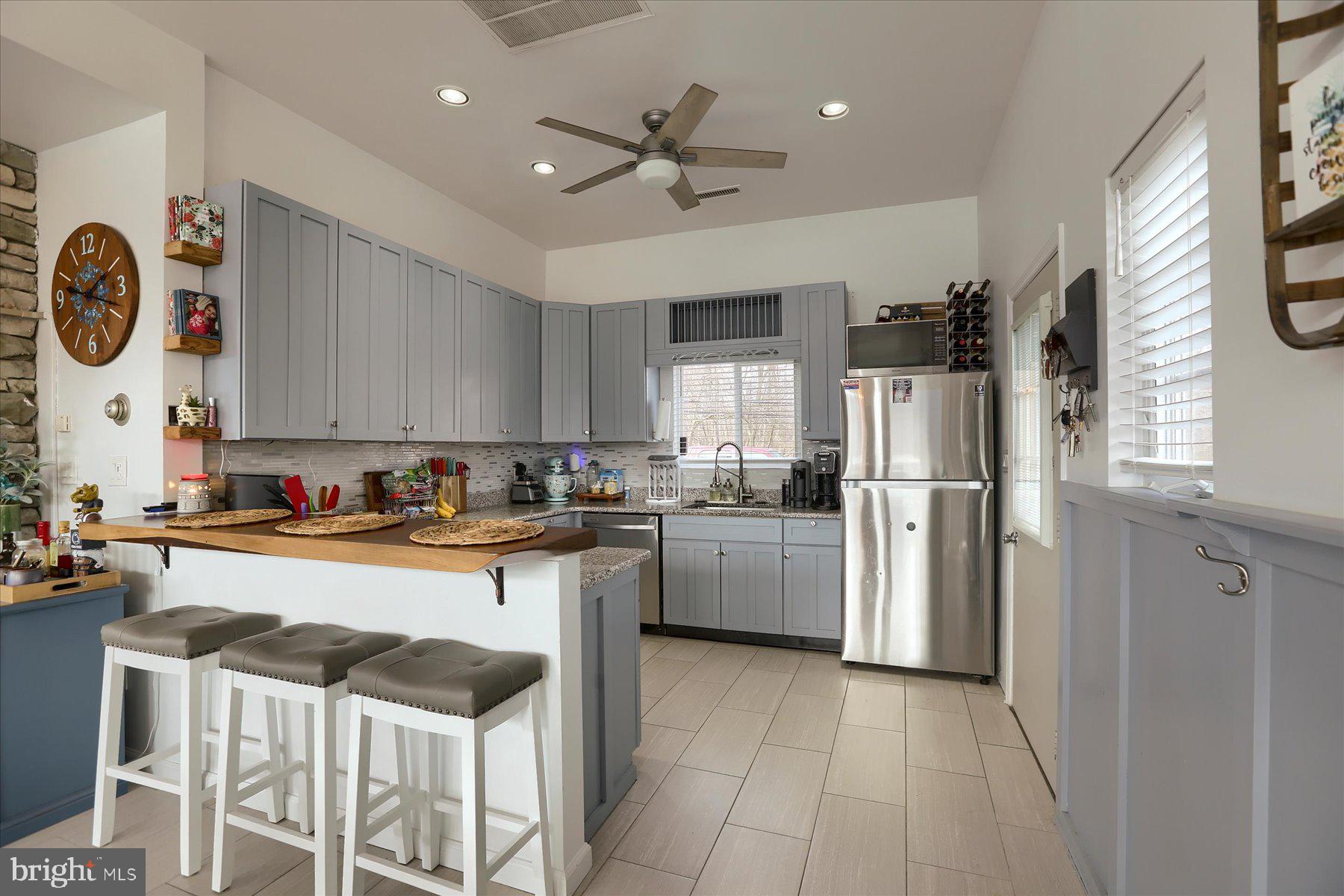 422 River Road Dauphin, PA 17018 - Photo 9 of 45