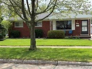 $274,900 | 14137 Berkshire Street, Riverview, MI 48193
