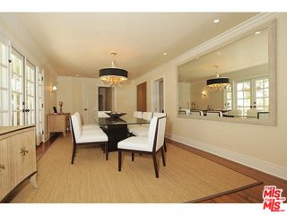 937 Chantilly Road Los Angeles, CA 90077 - Photo 12 of 34