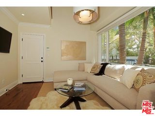 937 Chantilly Road Los Angeles, CA 90077 - Photo 16 of 34