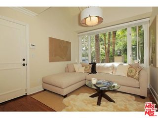 937 Chantilly Road Los Angeles, CA 90077 - Photo 17 of 34