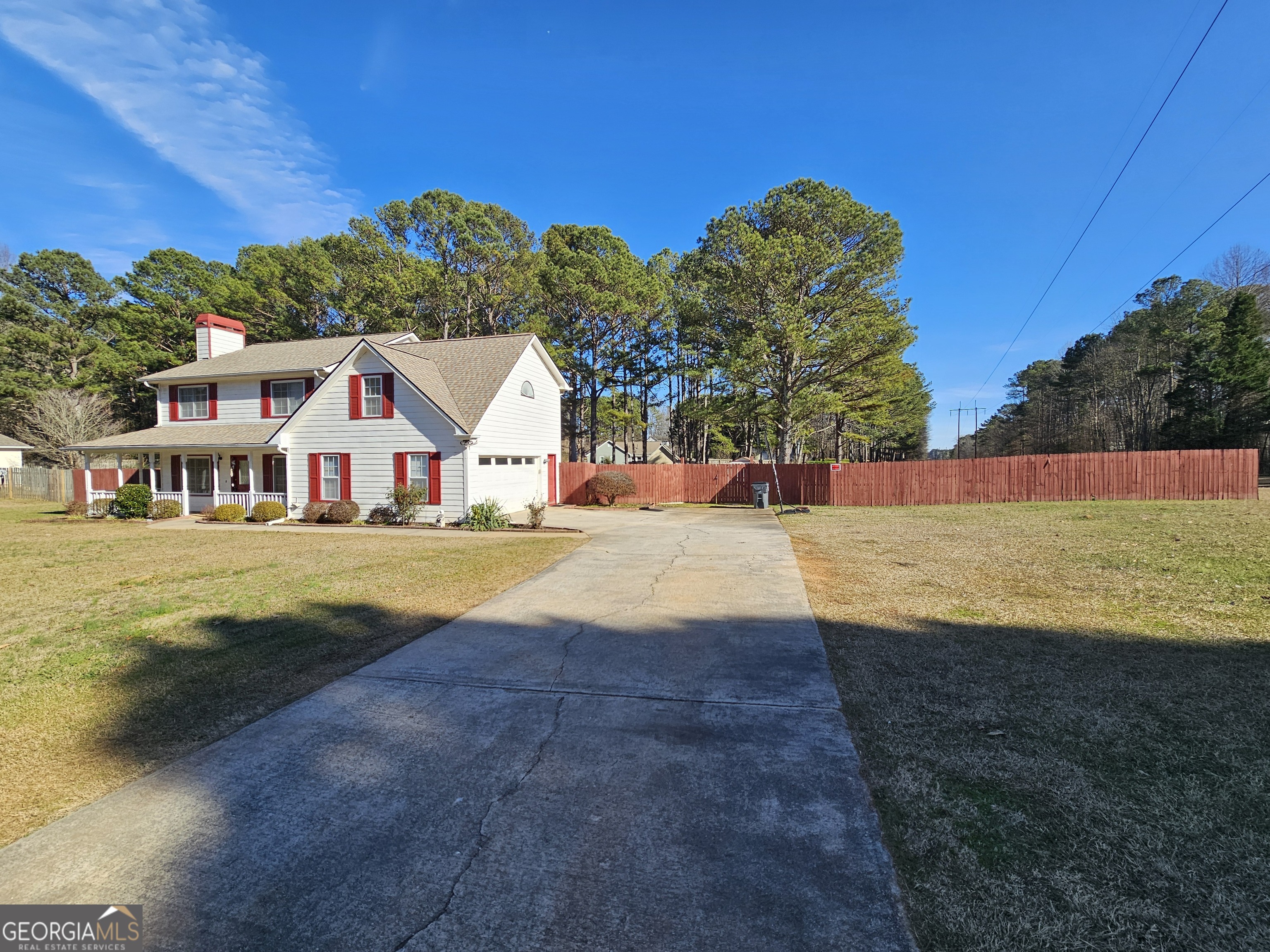 611 Lora Smith Road Newnan, GA 30265 - Photo 2 of 60