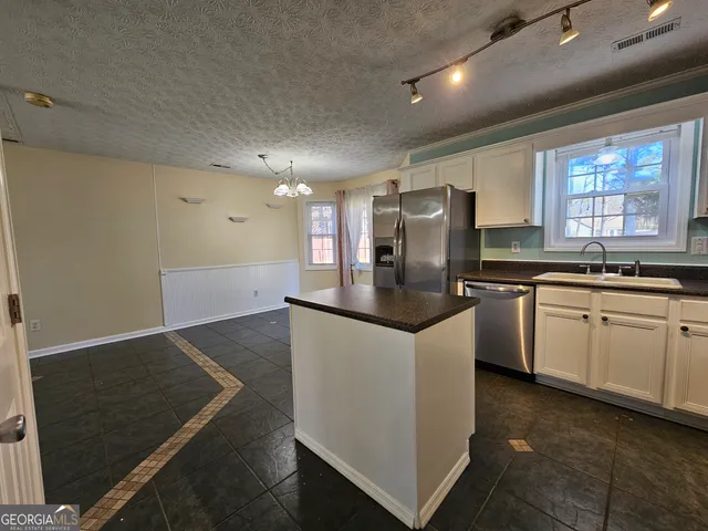 $2,500 | 611 Lora Smith Road, Newnan, GA 30265