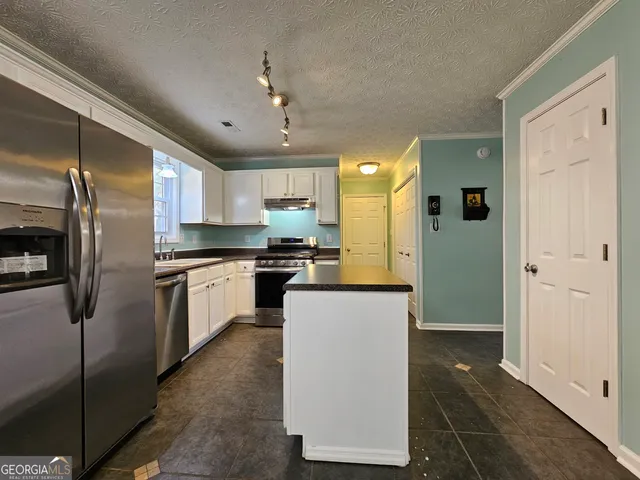 $2,500 | 611 Lora Smith Road, Newnan, GA 30265