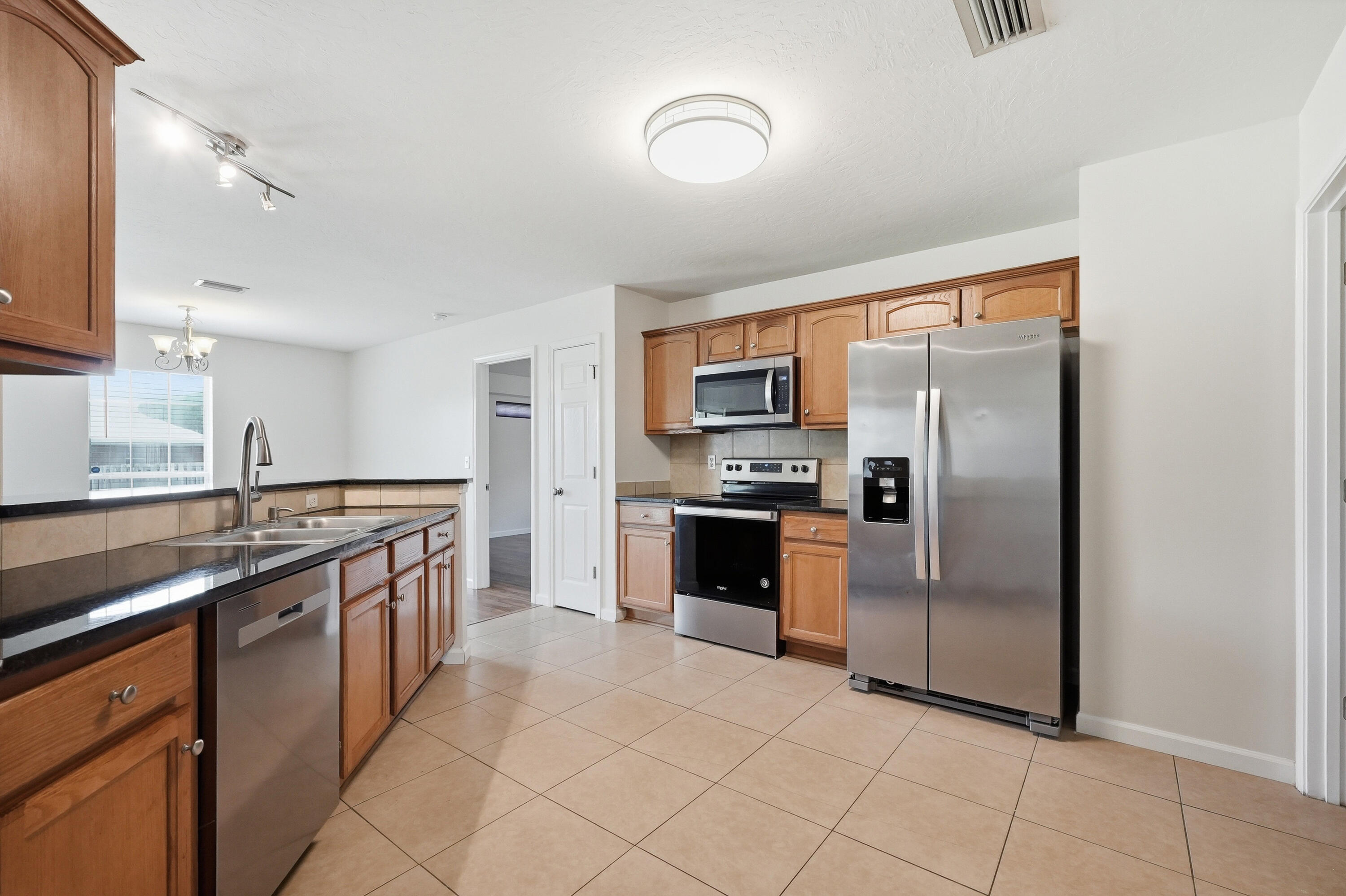 2264 Lewis Street Crestview, FL 32536 - Photo 11 of 54 001_gNn3