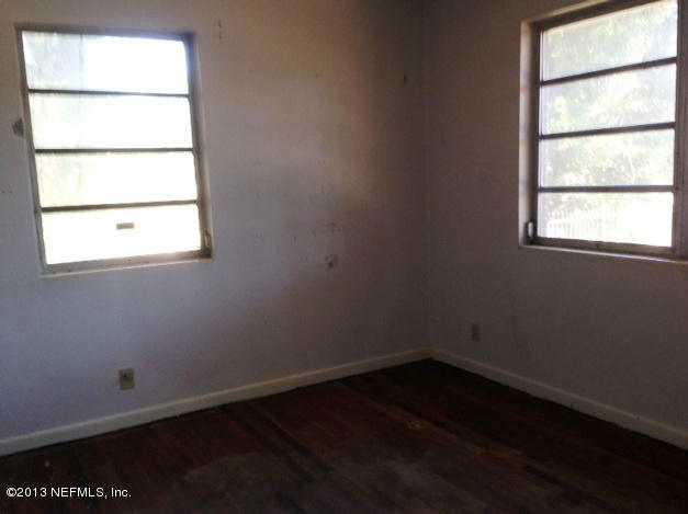 8338 Hogan Road Jacksonville, FL 32216 - Photo 5 of 7 Bdrm 2