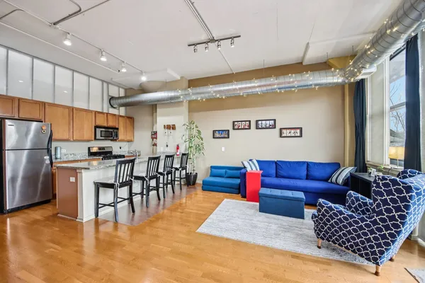 $235,000 | 2323 West Pershing Road, Unit 228, Chicago, IL 60609