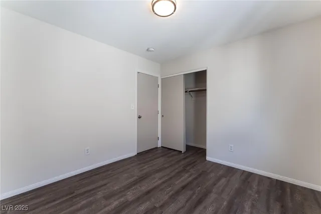 $2,595 | 10436 Beachwalk Place, Las Vegas, NV 89144