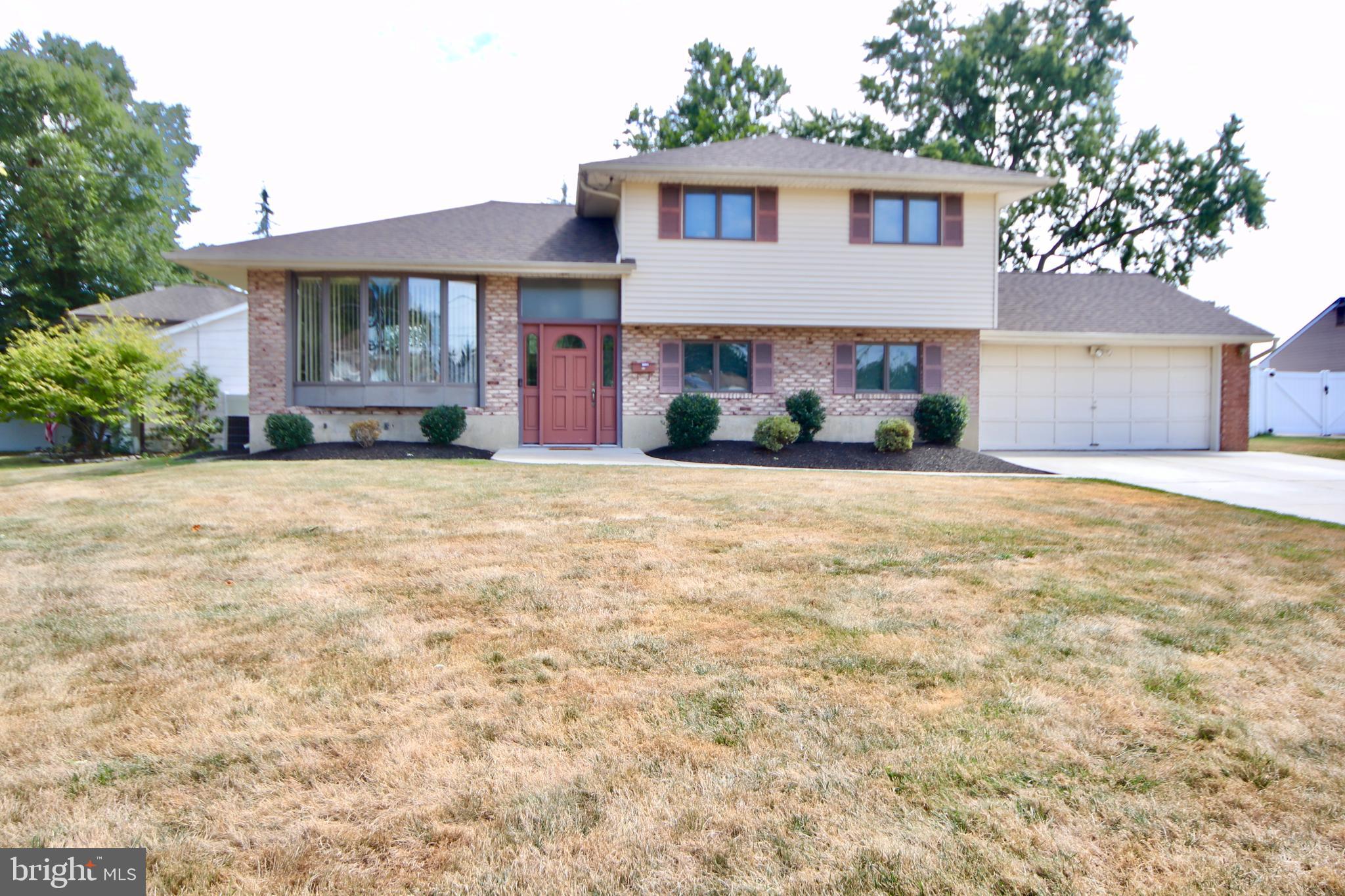 Exterior Front Corner Lot