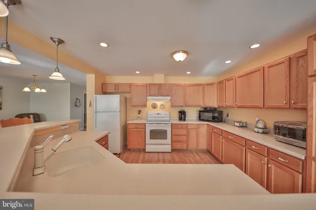 $225,000 | 742 Biltmore Avenue, Easton, PA 18040