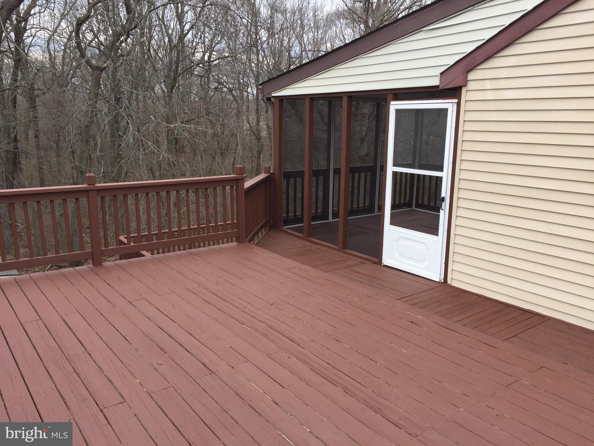 22 Yew Road Baltimore, MD 21221 - Photo 19 of 25