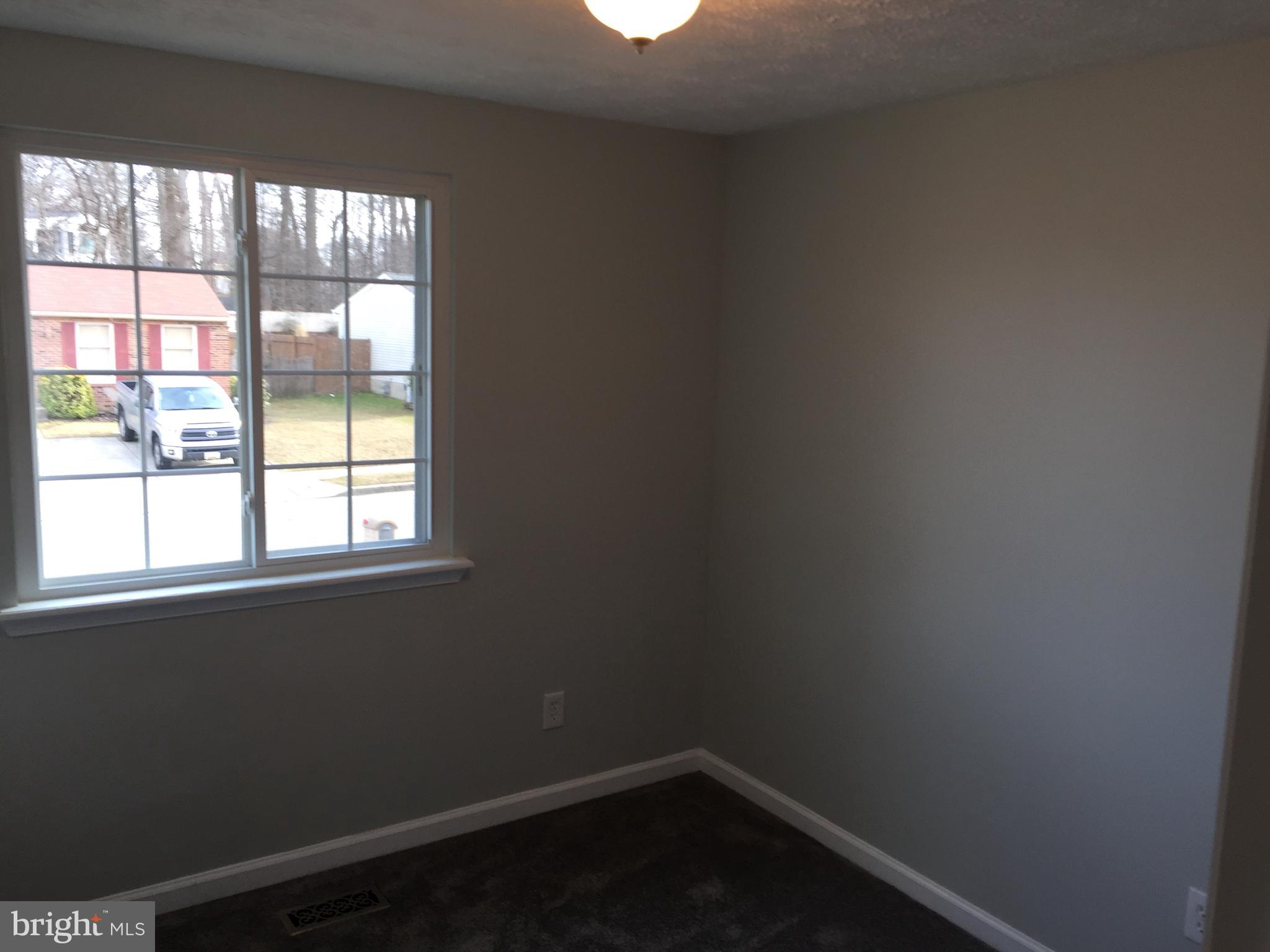 22 Yew Road Baltimore, MD 21221 - Photo 10 of 25