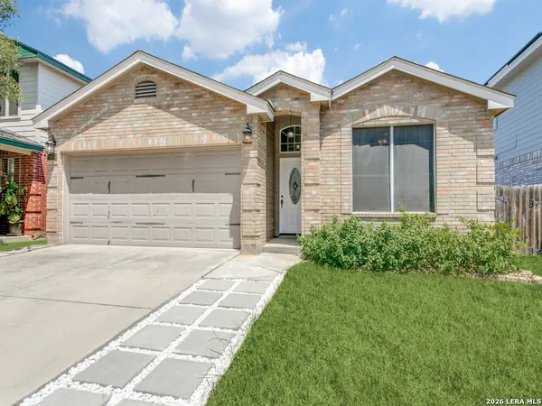 $1,800 | 9042 Foxgrove Way, San Antonio, TX 78251