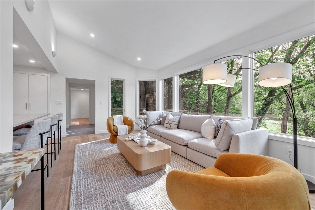 39 Winslow Street Concord, MA 01742 - Photo 12 of 40