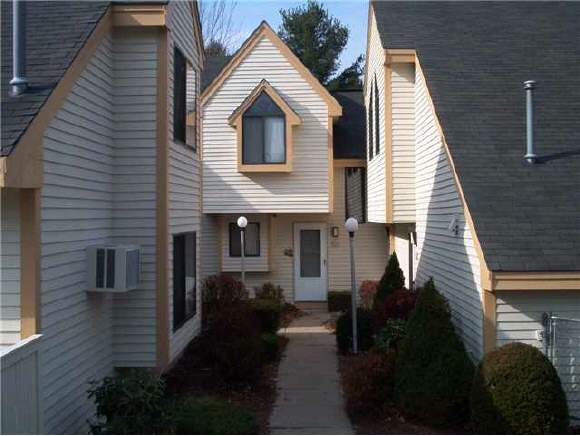 24 Franklin Heights, Unit 24 Rochester, NH 03867 - Photo 1 of 1