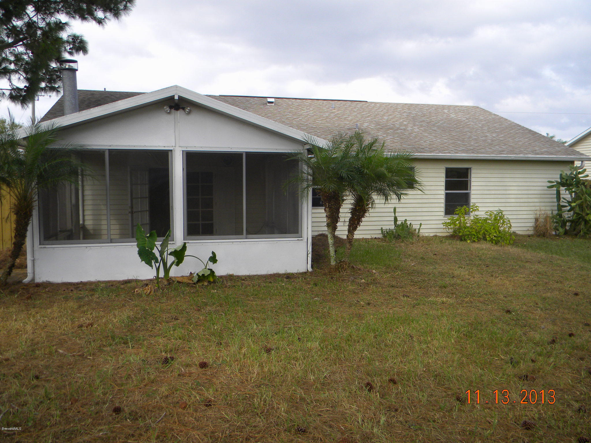1120 Thompson Road Southwest Palm Bay, FL 32908 - Photo 12 of 14 Rear View