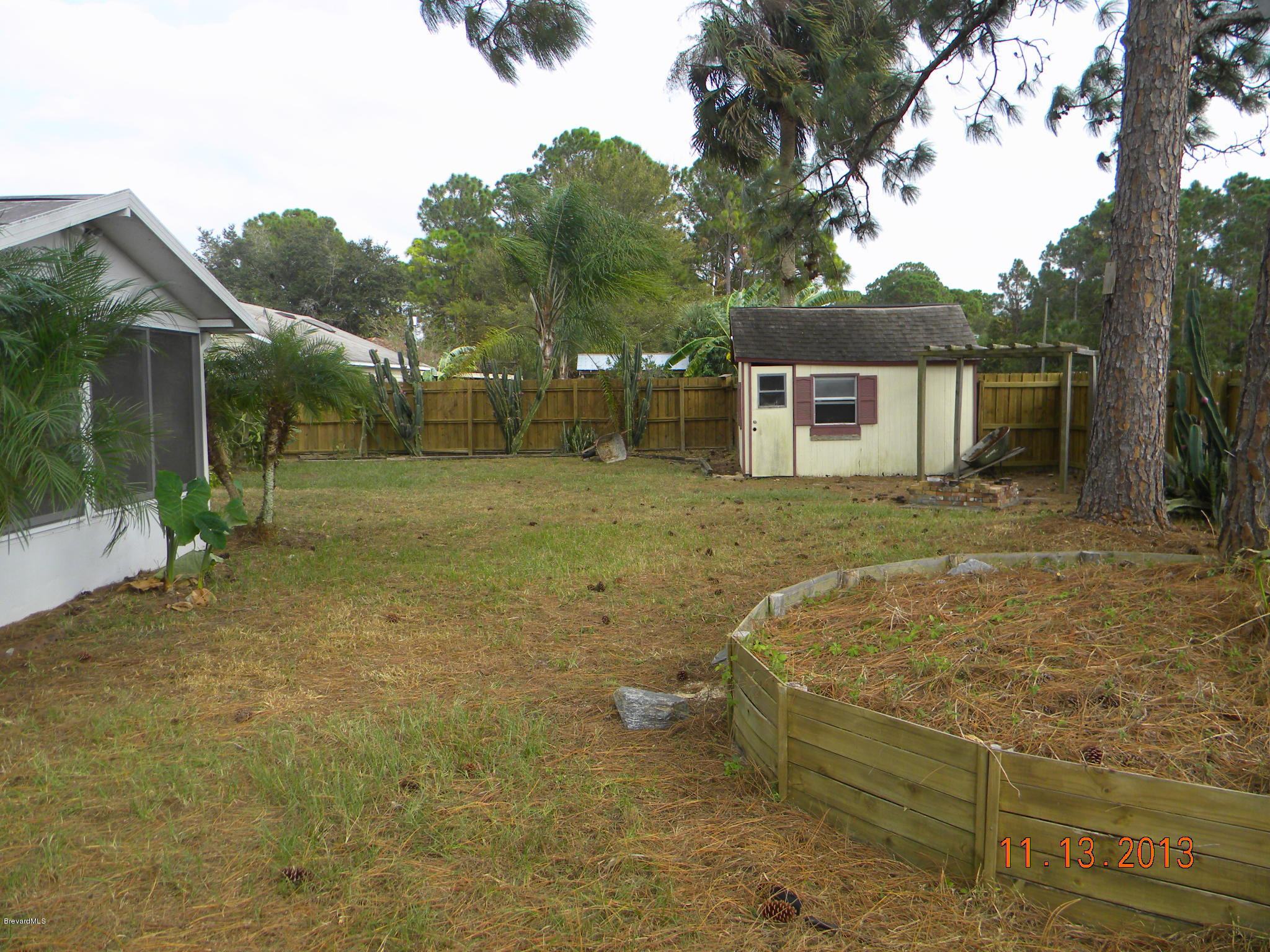 1120 Thompson Road Southwest Palm Bay, FL 32908 - Photo 13 of 14 Back Yard