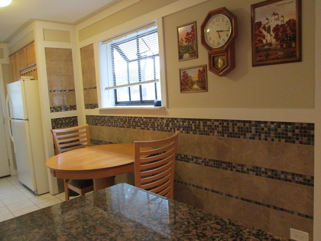 313 East Dennis Road Wheeling, IL 60090 - Photo 8 of 18