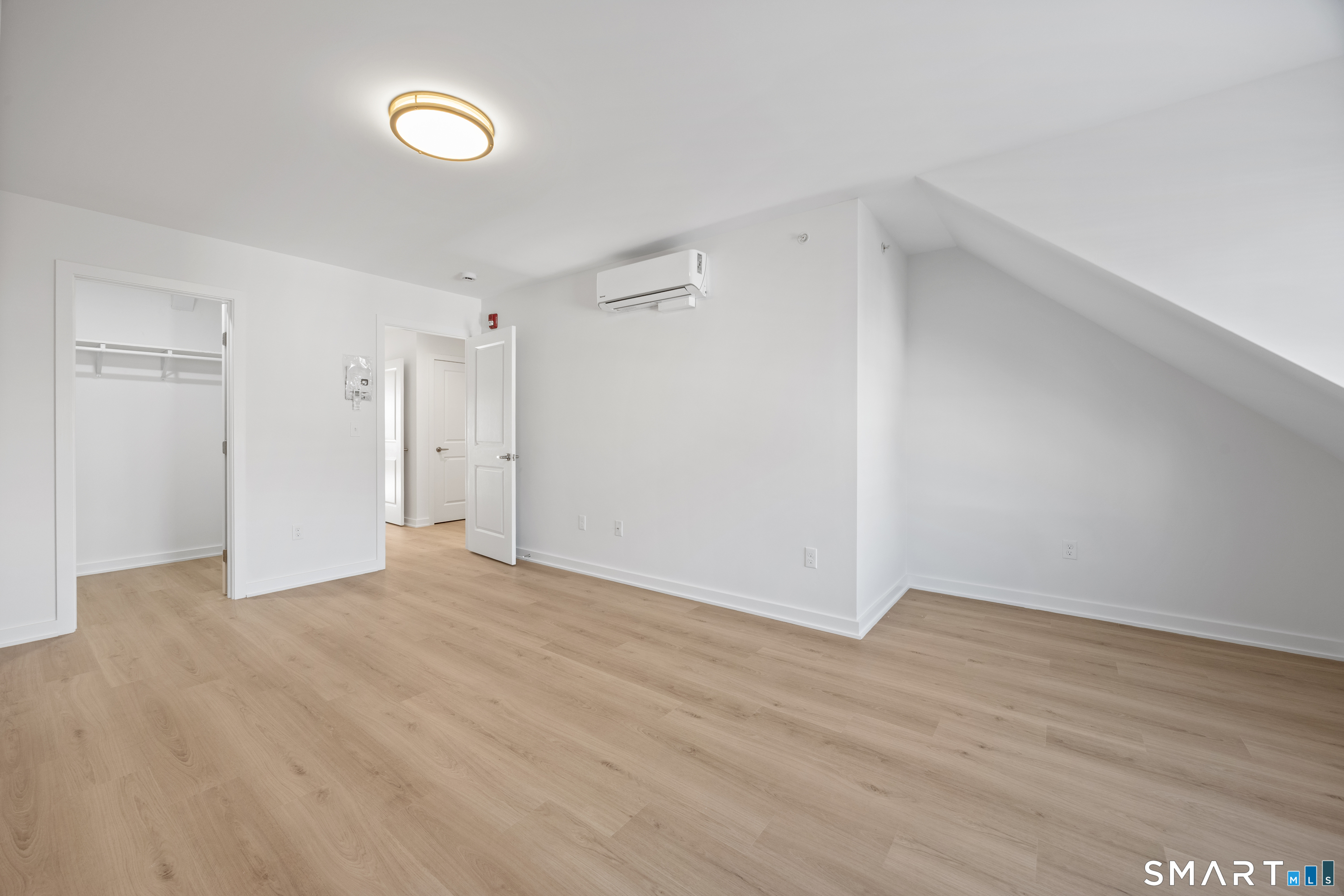 29 Village Road, Unit H Milford, CT 06460 - Photo 18 of 26