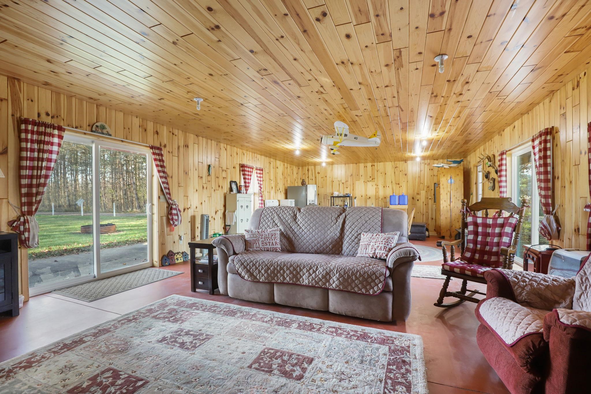 8067 North Nichols Road Flushing, MI 48433 - Photo 38 of 49 50095886-38.JPG