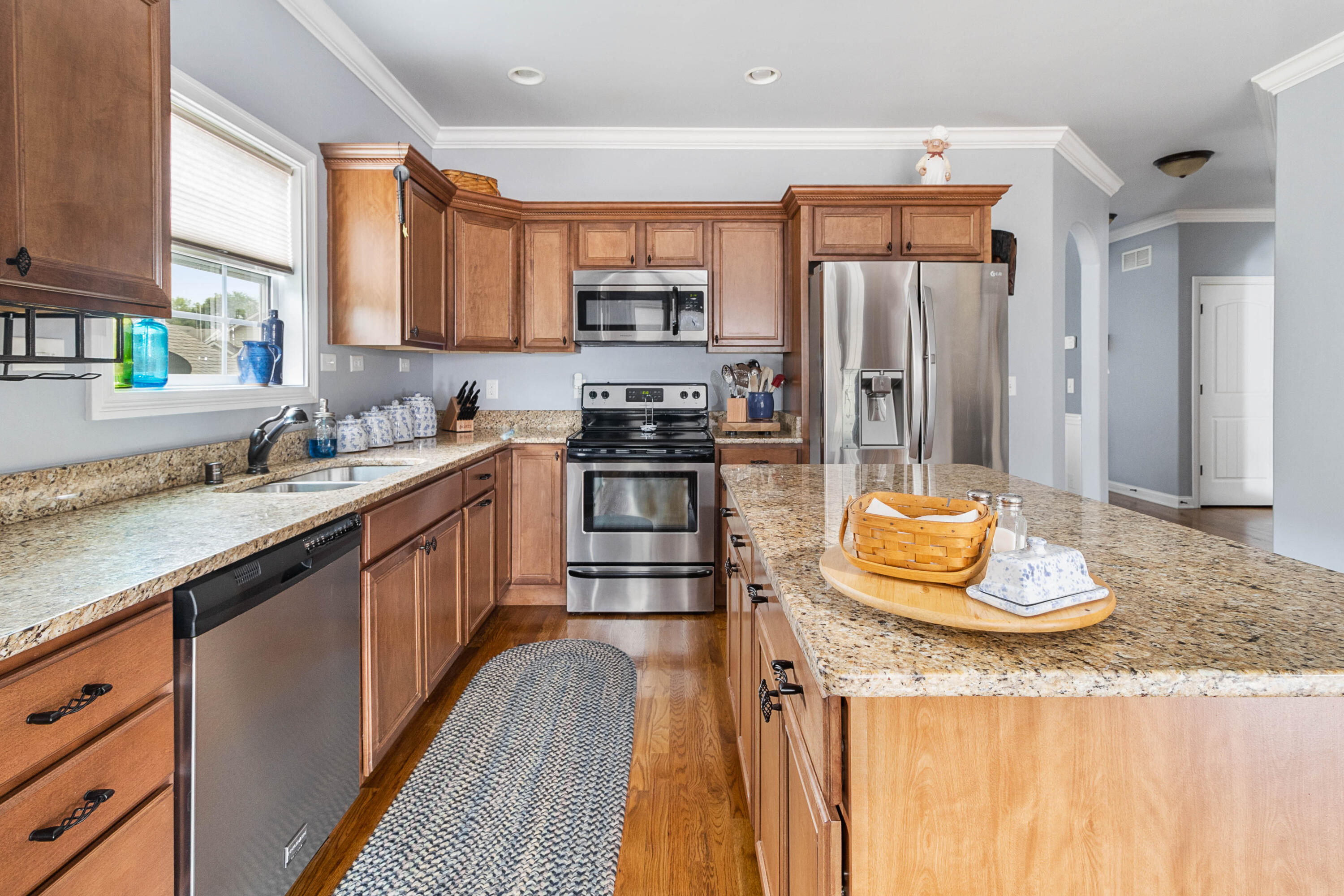 3229 Toll Gate Road Lexington, KY 40509 - Photo 13 of 42 011-3329ToolGate-Lexington-KY-full