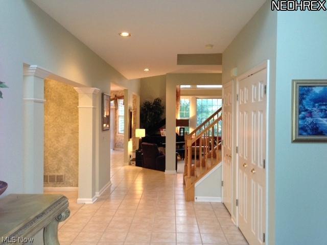 4452 Ridge Crest Drive Akron, OH 44321 - Photo 2 of 24 Gallery Image 2